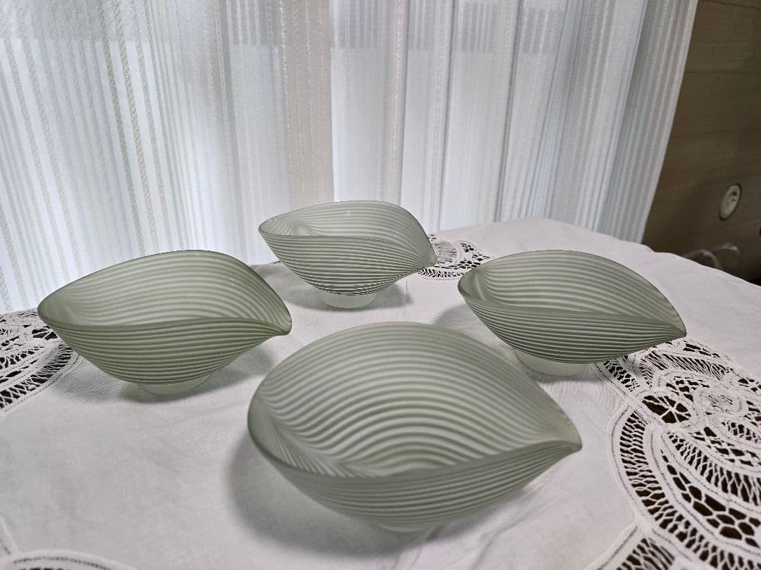 『希少価値』硝子作家　石井康治作　　　　　　　手吹き硝子小鉢