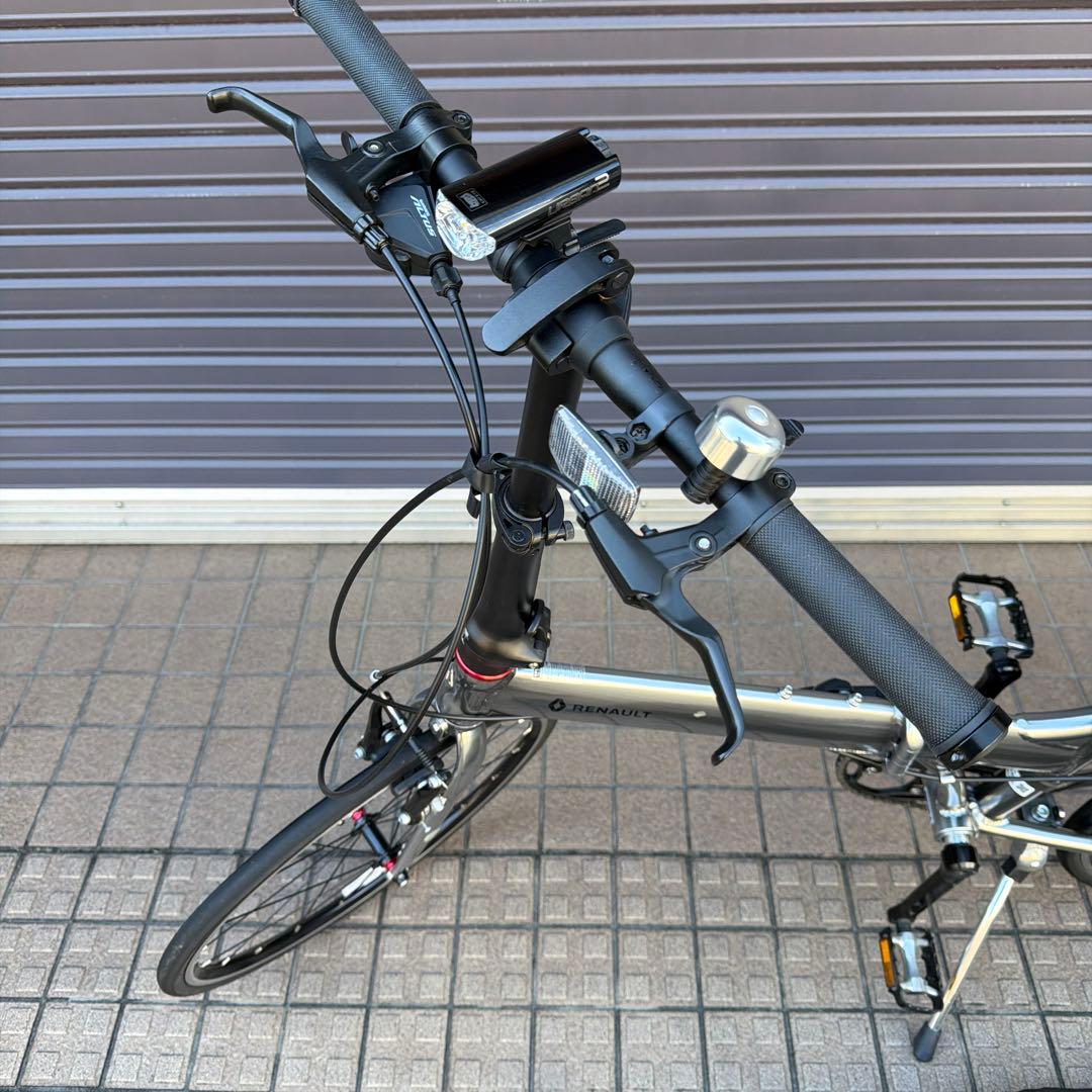 超美品RENAULT PLATINUM MACH8