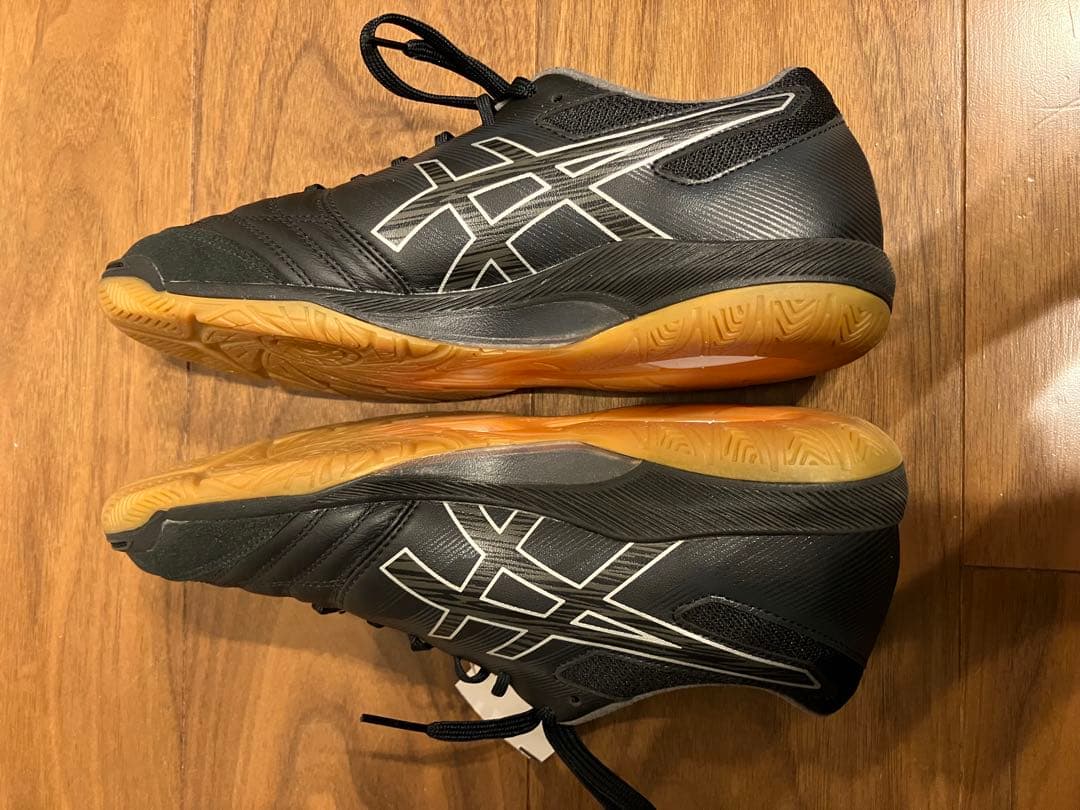 新品　asics デスタッキ　24.5 フットサル　DESTAQUE K FF
