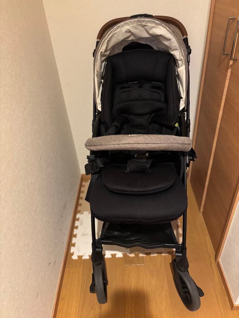 pigeon ベビーカー ランフィリノン8 グレージュ　2024販売モデル