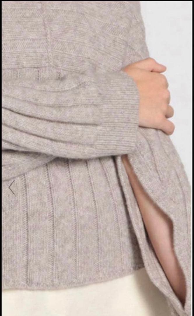 専用☆セオリーリュクス2024モックネックニット3.9万未使用