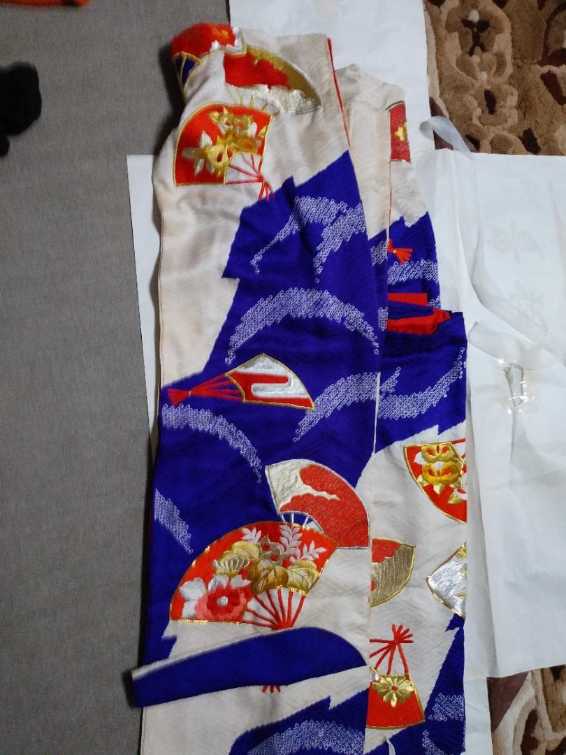 振袖着物＋襟元着付け用品