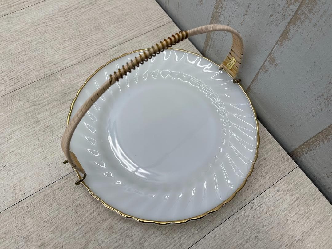 ファイヤーキング ミルクガラス ケーキ皿 小皿 ゴールデンシェル 金彩 6点