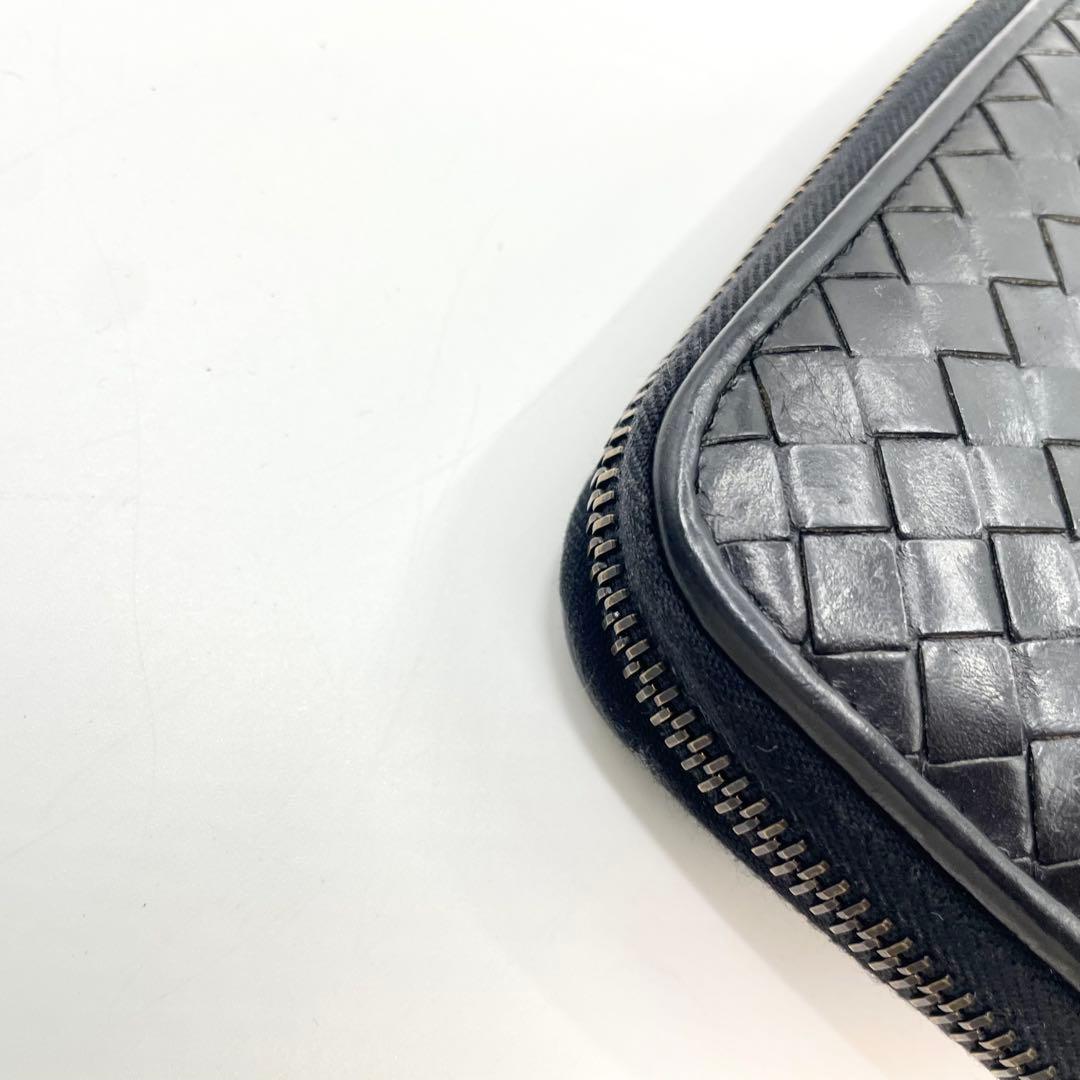美品　ボッテガヴェネタ　イントレチャート　長財布　ラウンドファスナー　ブラック