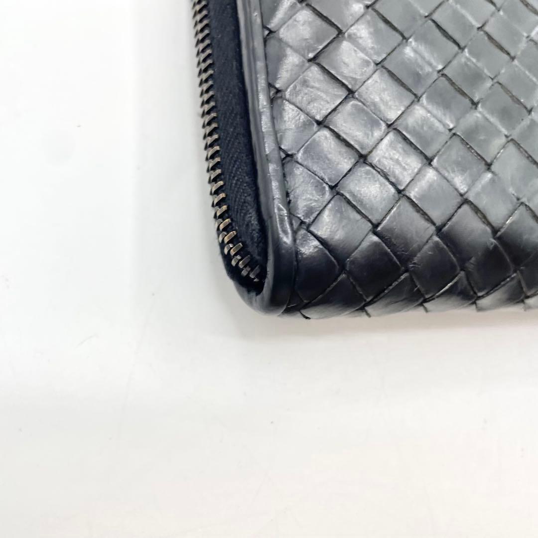 美品　ボッテガヴェネタ　イントレチャート　長財布　ラウンドファスナー　ブラック