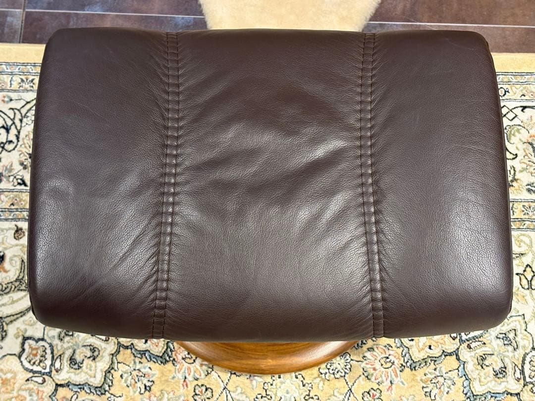 ②エコーネス パーソナルソファ オットマン ストレスレスチェア　IZZ