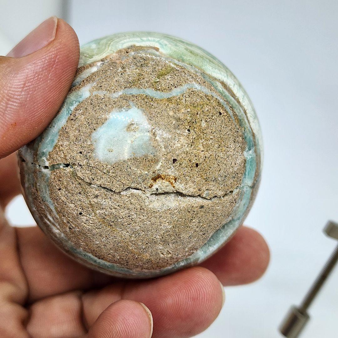 【天然石】ヘミモルファイト 地球儀台座付き 心の浄化と成長を促す癒しのエナジー