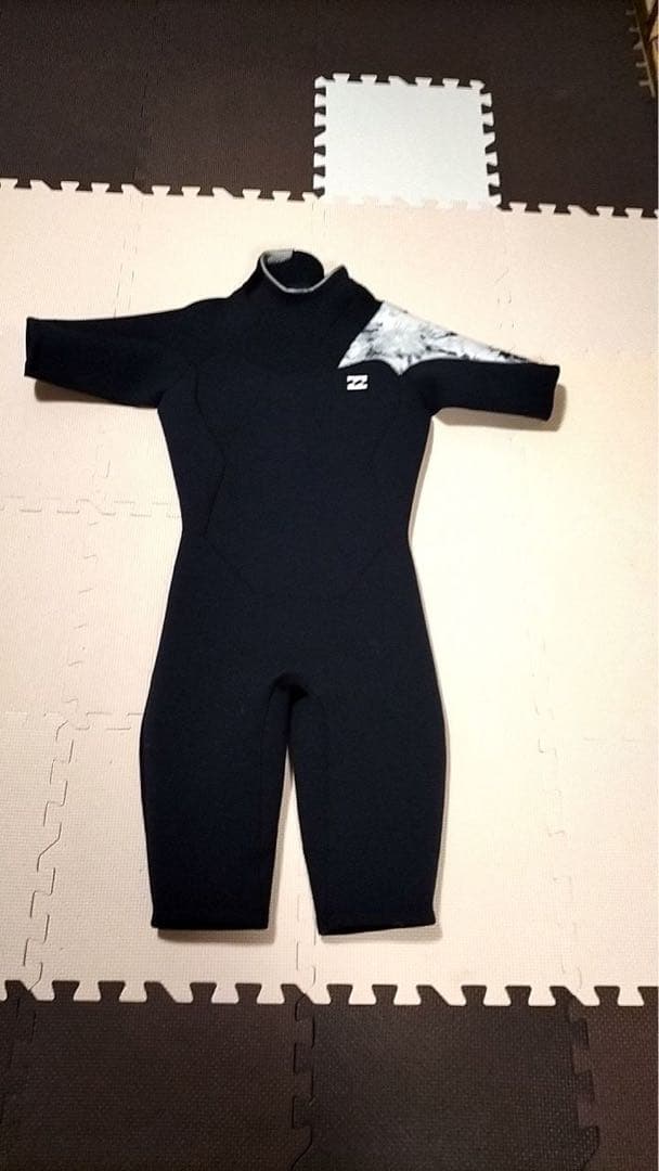 新品未使用　2021年モデル　BILLABONG ウェットスーツ　MLサイズ