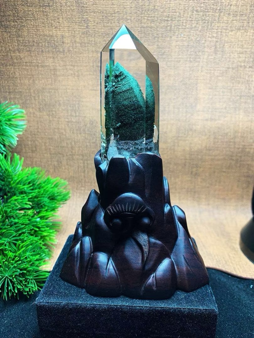 ⭐︎【極上品】天然 グリーン ガーデン クォーツ 置物 117g