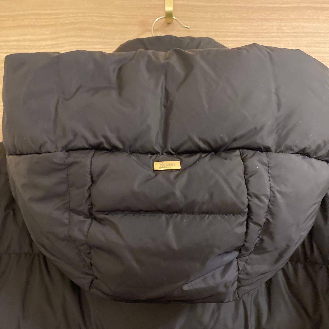 Herno ネイビーダウンジャケット 44