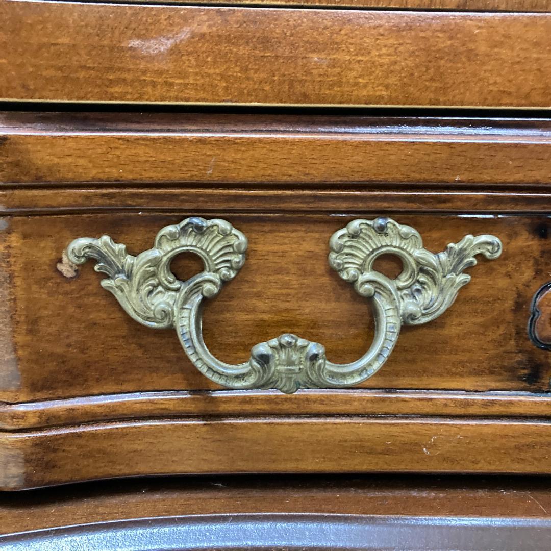 イタリア製 クラウディオ 猫脚 ガラスキャビネット 鍵付き 飾り棚