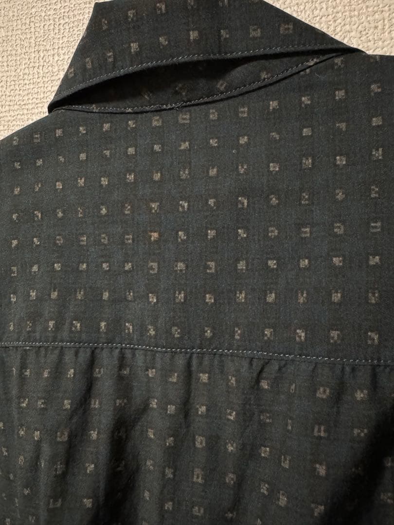 【yoke】ダークブルー 長袖シャツ