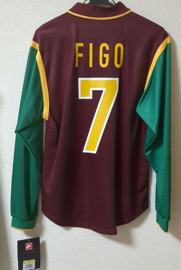 フィーゴ FIGO ユニフォーム タグ付き