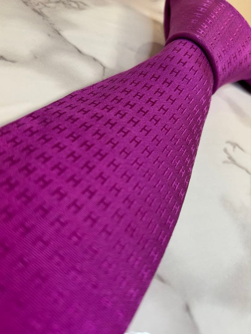 HERMES ネクタイ　パープル　紫　ファソネ　H柄
