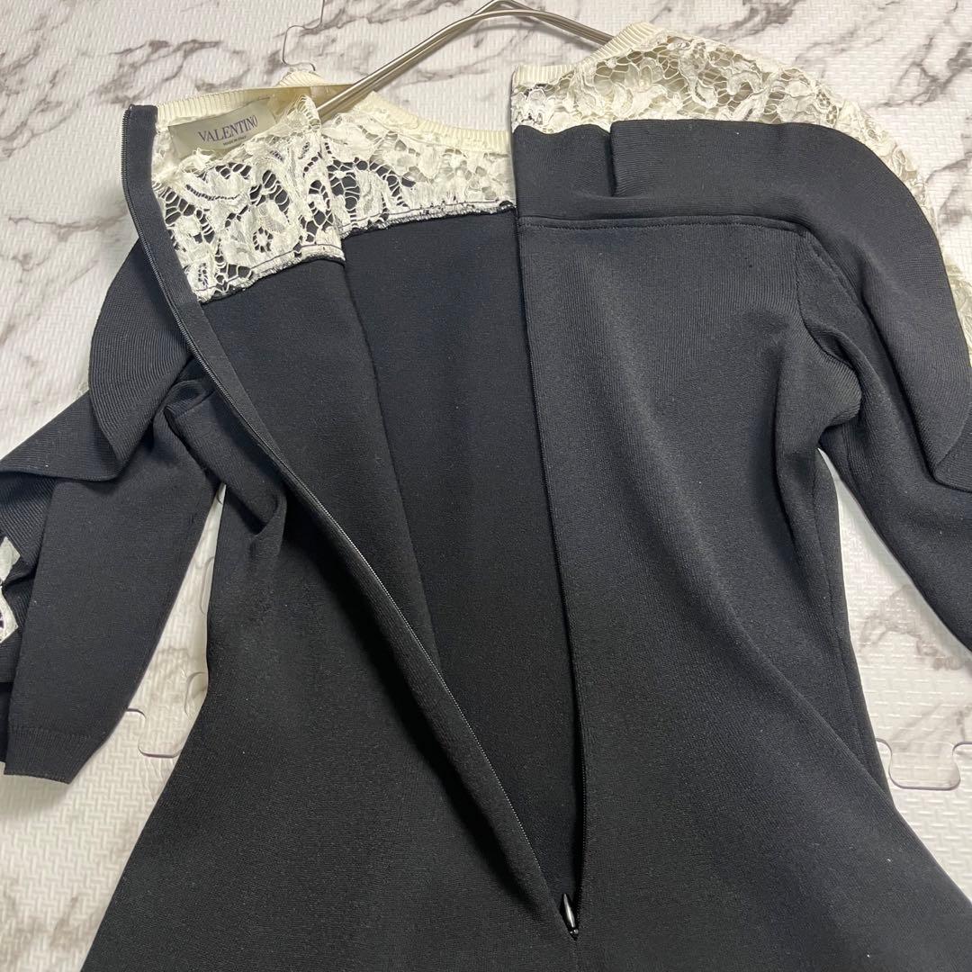 極美品✨ ヴァレンティノ レース フリル ミニワンピース 黒 ストレッチ 伸縮性