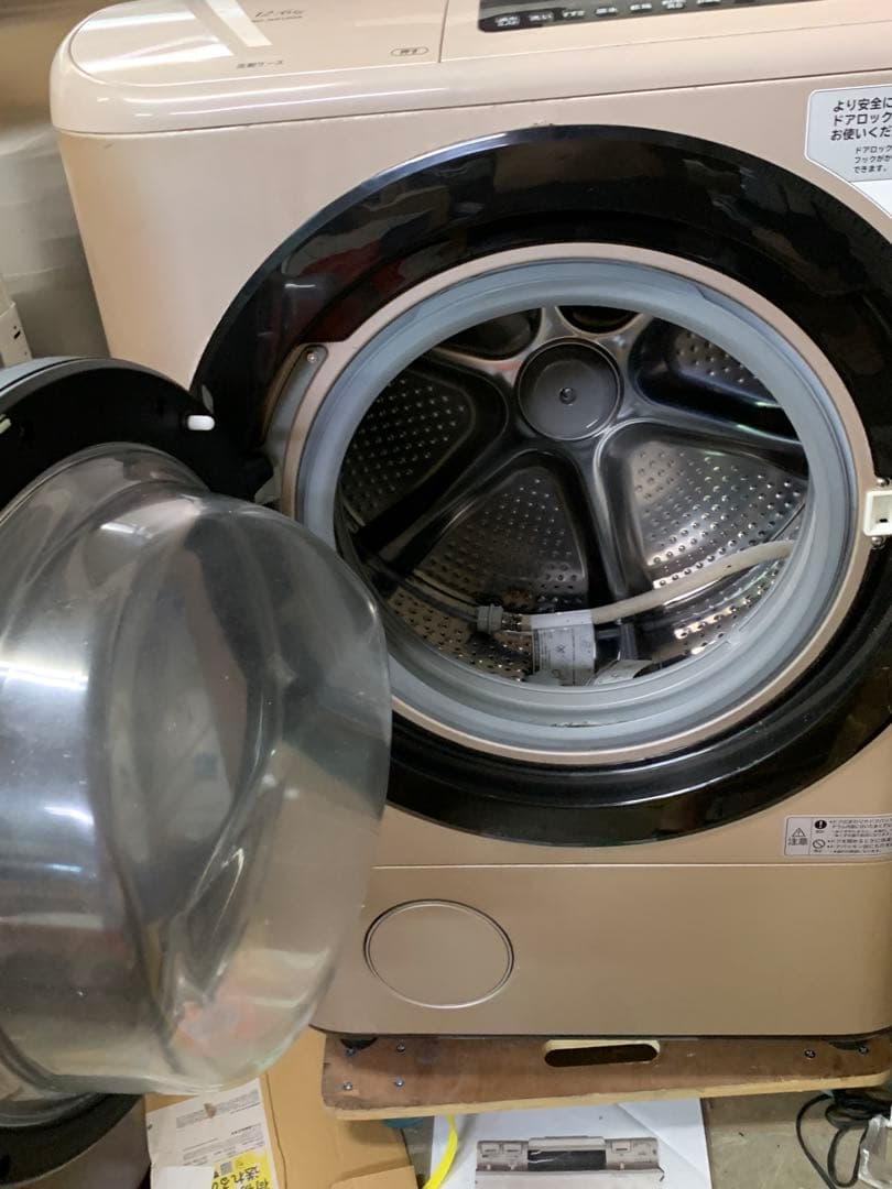 HITACHI ドラム式洗濯機　2017年
