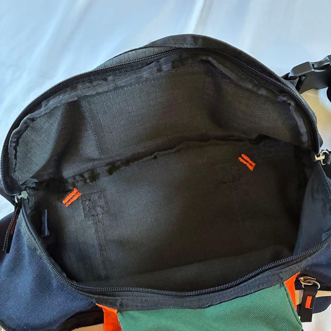 古着　GAP　オールドギャップ　ウエストポーチ　ボディバッグ
