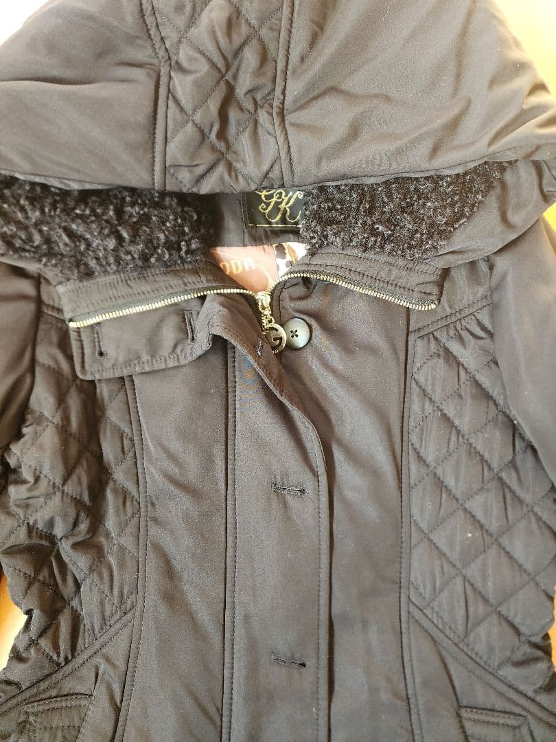 【美品】伊太利屋　キルティング中綿　Xライン　ロングコート