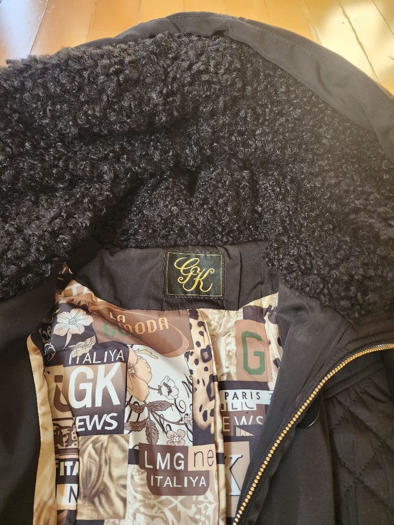 【美品】伊太利屋　キルティング中綿　Xライン　ロングコート