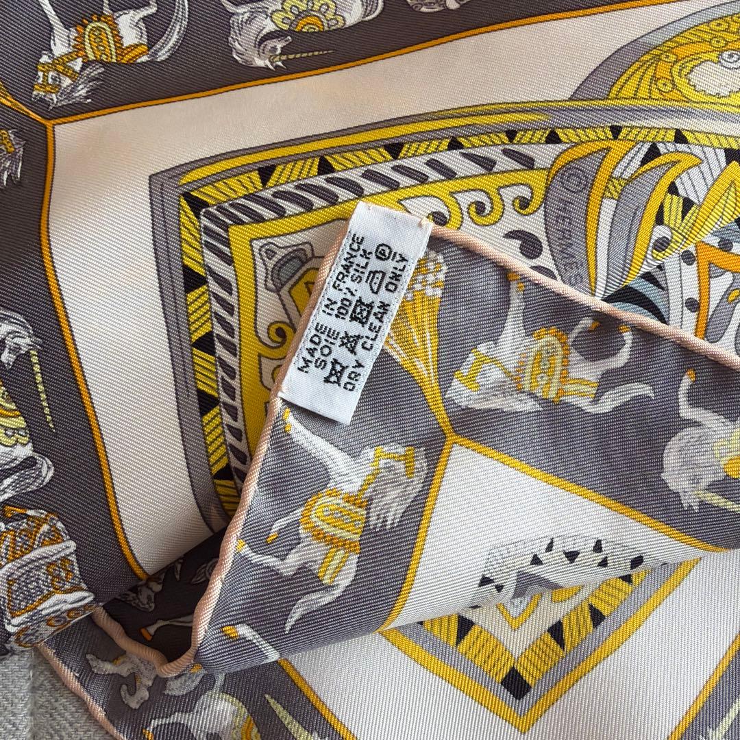 エルメス　スカーフ 90cm ほぼ未使用保管 「マハラニの庭」柄