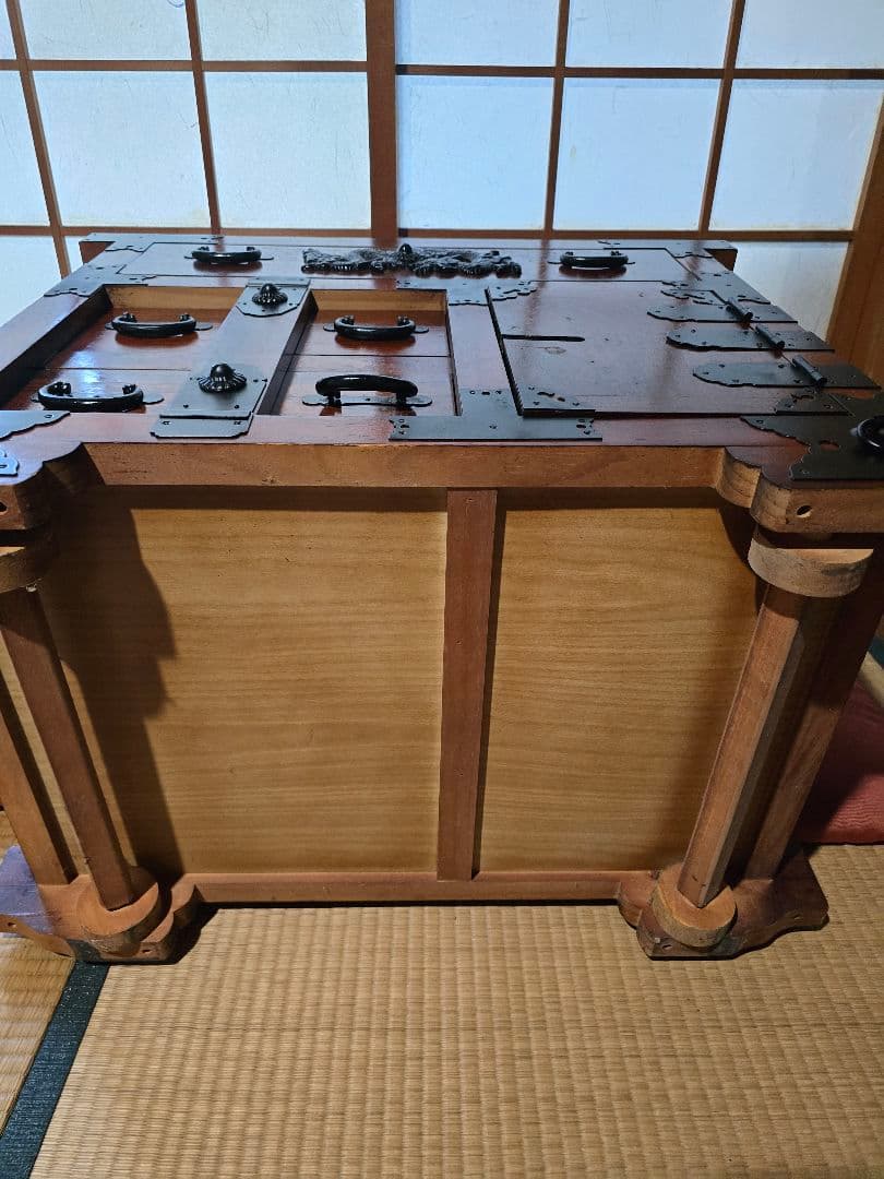 キャスター付き 箪笥 船箪笥 タンス　木製家具 収納家具 キャビネット