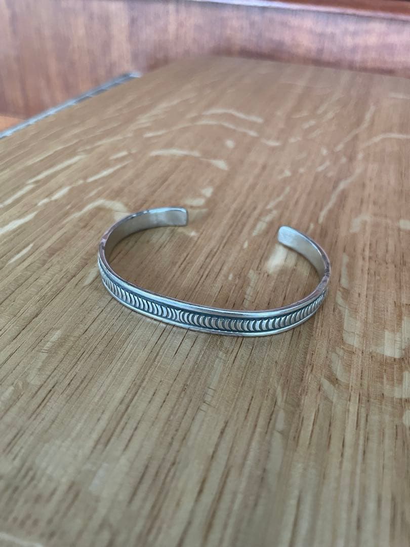 ブルースモーガン Bruce Morgan シルバーバングル ナバホ スタンプ