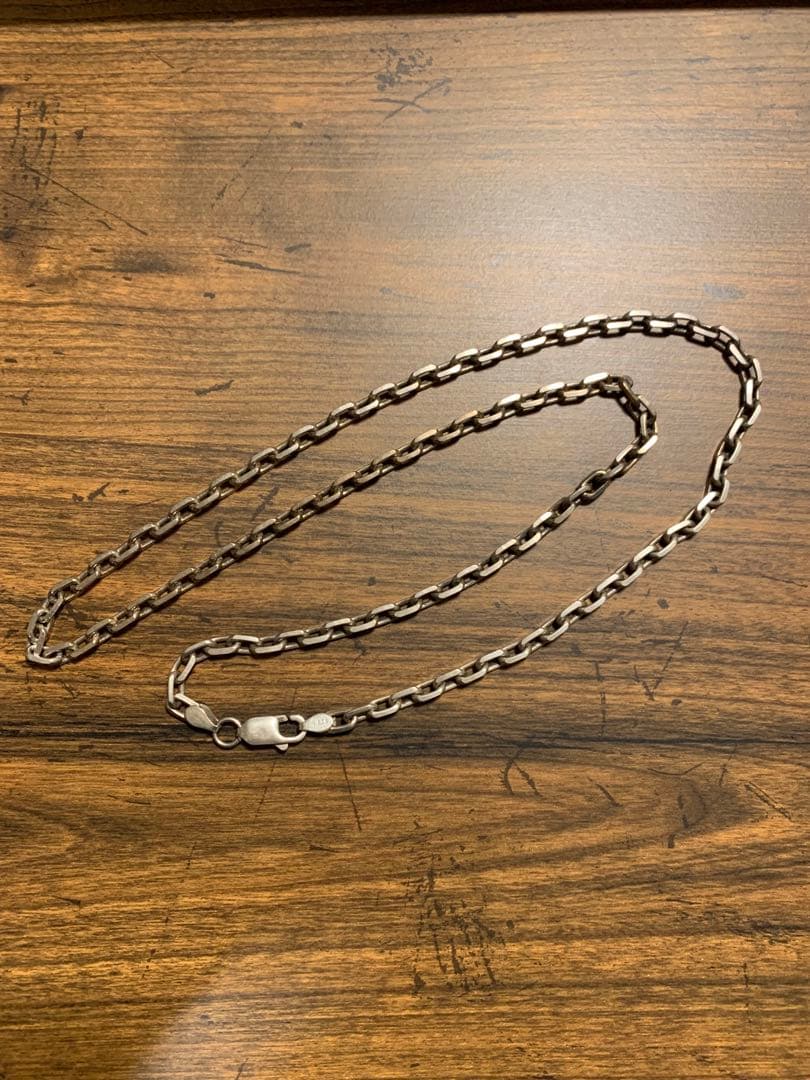 あずきチェーンのネックレス