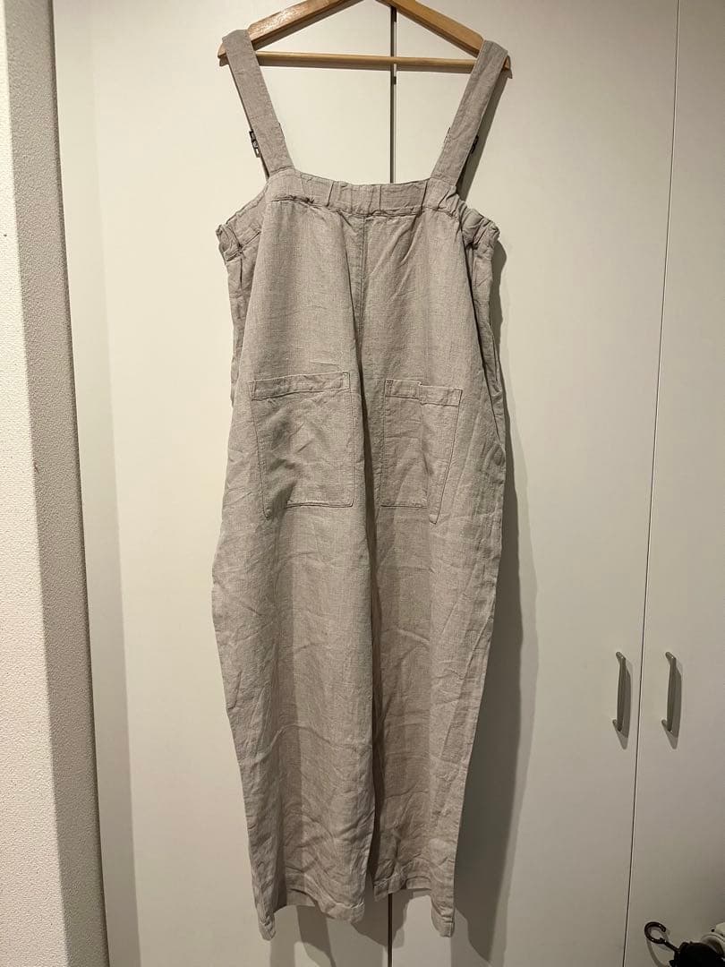 ネストローブ　ブラックリネンコクーンサロペット