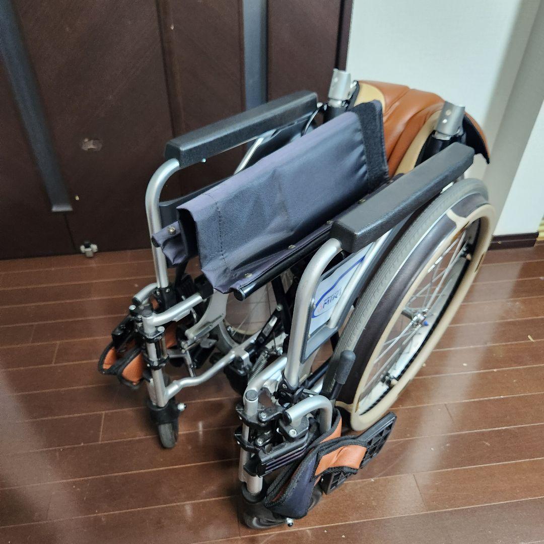 【送料無料】Miki　とまっティシリーズ　車椅子　SKT-400B