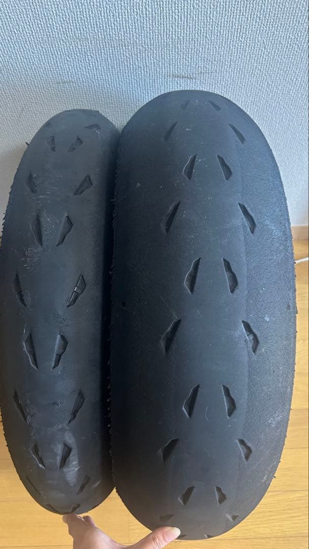 ミシュラン　Power cup2 180/120