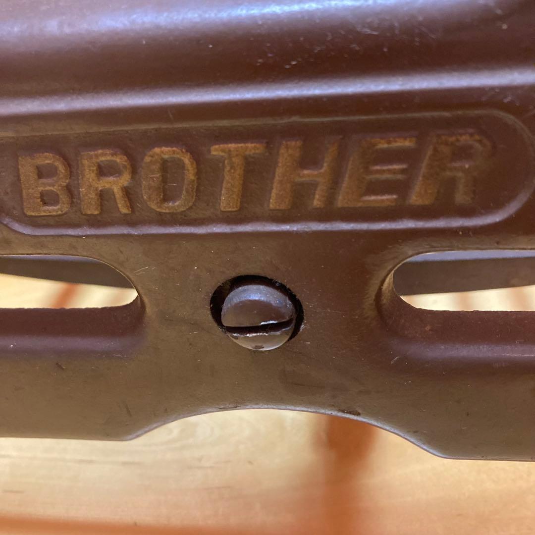 BROTHER 足踏みミシン台