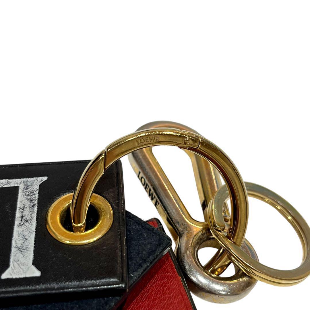 希少　レア　LOEWE ロエベ　マルチカラー　キーホルダー　チャーム　ロゴ