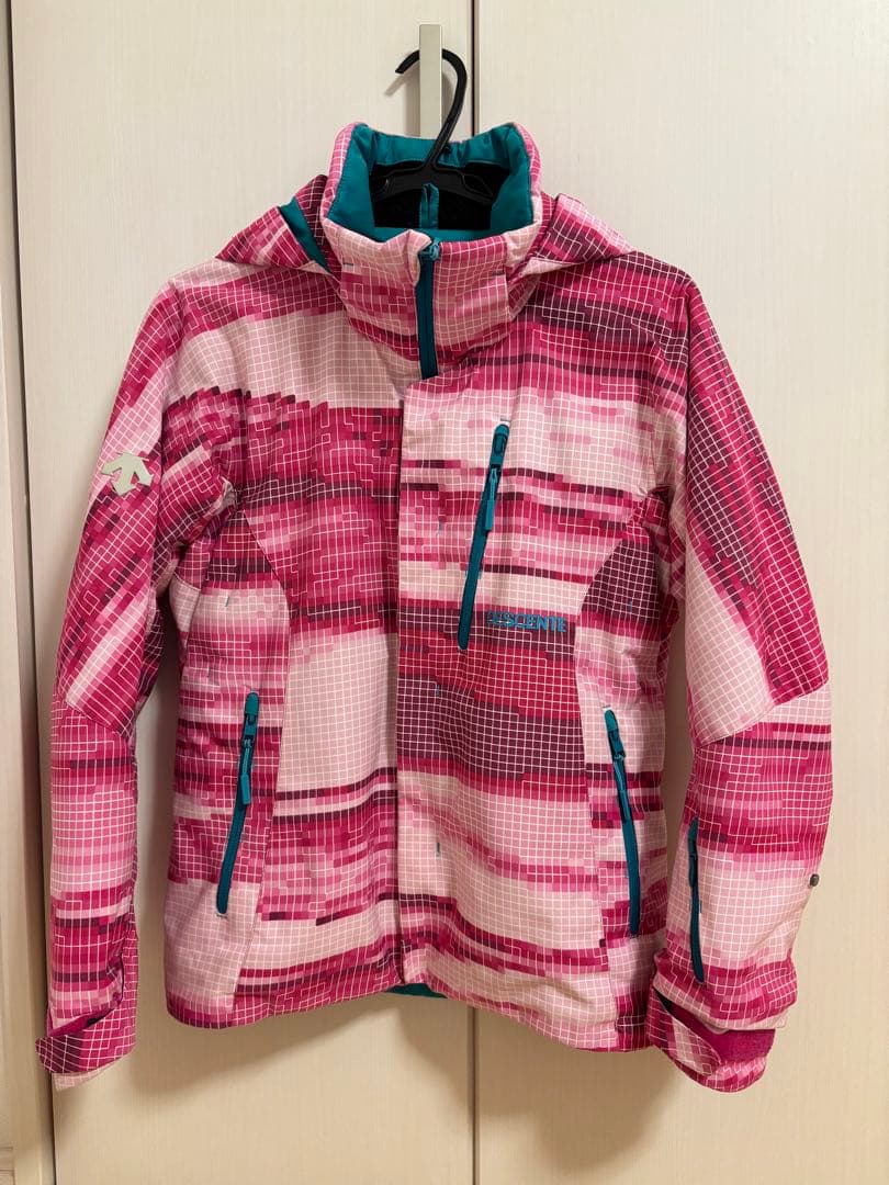 【美品】DESCENTE デサント　スキーウェア