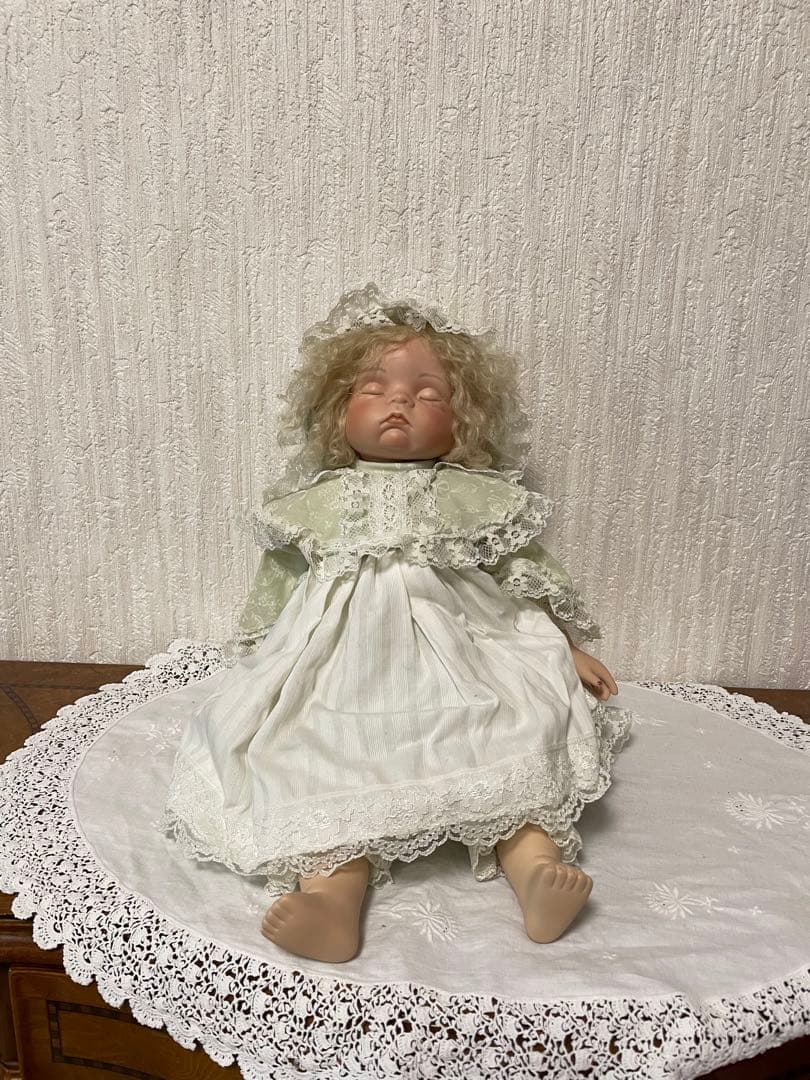 ビスクドール⑤ 赤ちゃん ベビー 西洋人形 リプロ ハンドメイド