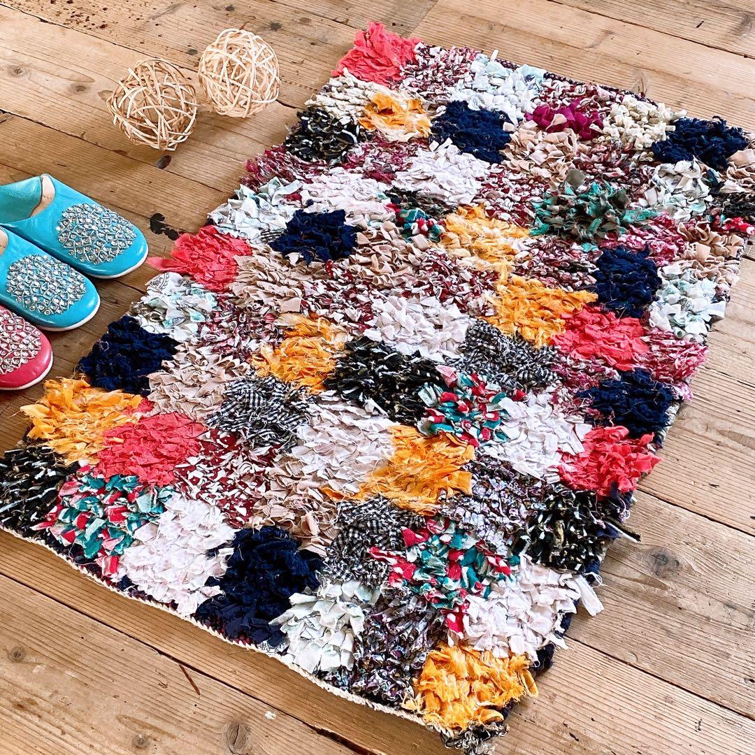 モロッコ ボシャルウィット Boucherouite ラグ カーペット②