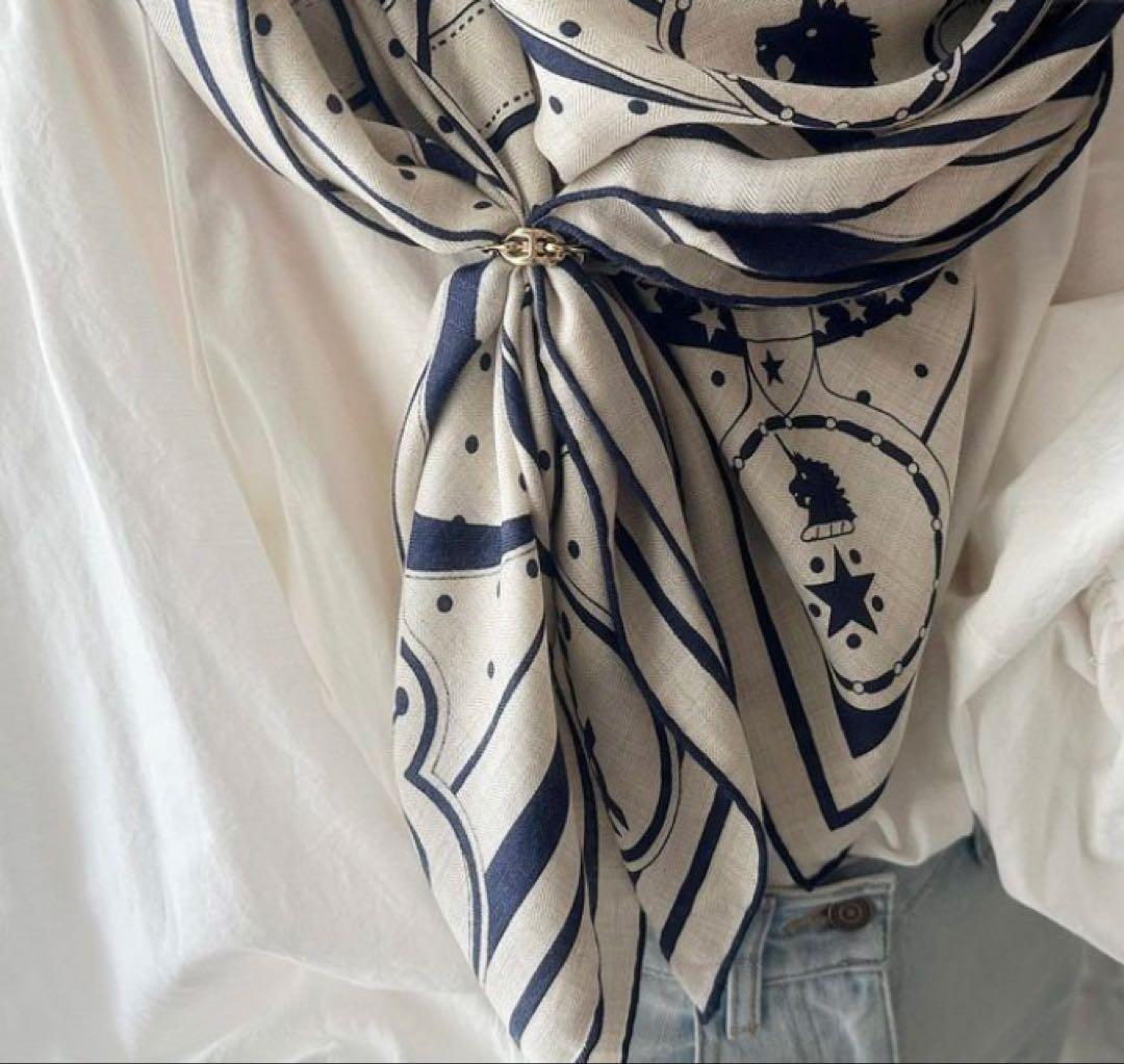 HERMES エルメス スカーフリング 90