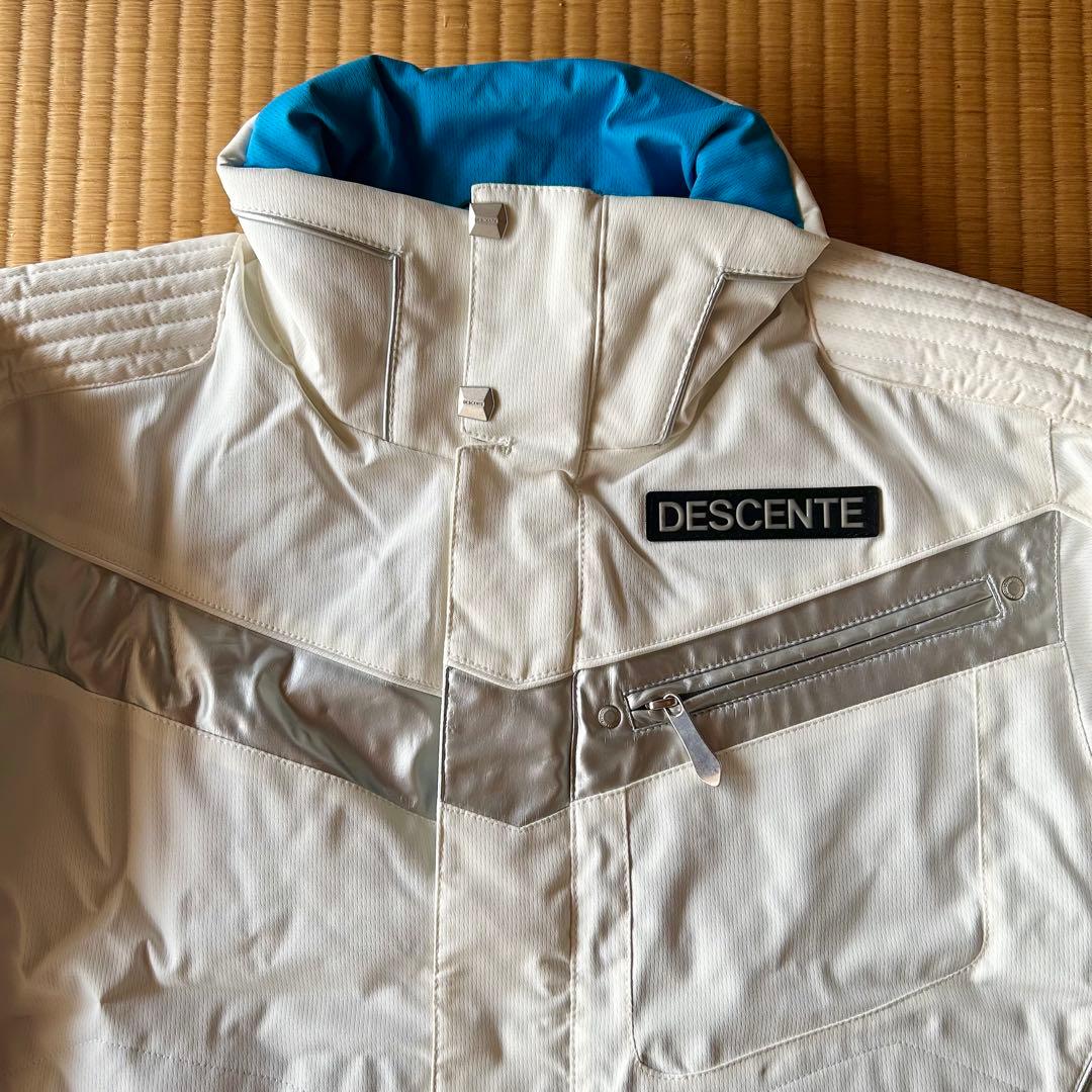 期間限定値下げ【新品未使用】ユニセックス☆彡 デサント スキーウェア ジャケット