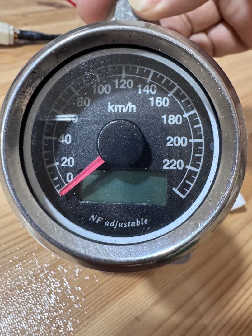 ネオファクトリー48ミリ　アジャスタブルスピードメーター 中古　ハーレー用交渉可