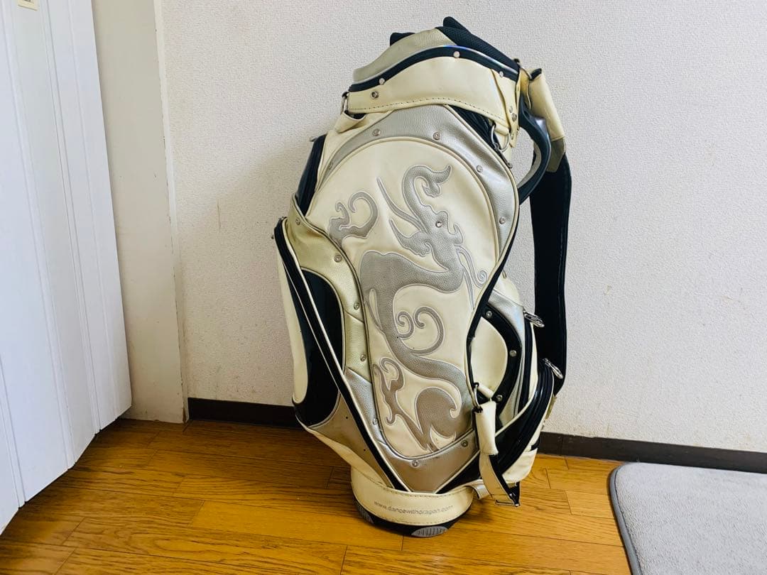 ダンス・ウイズ・ドラゴン ホワイトゴルフバッグ (消毒済)