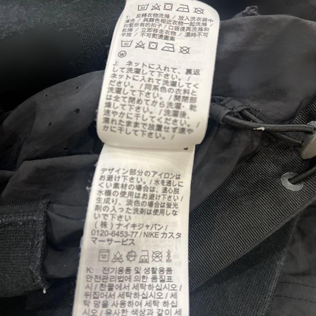 NIKE ✖️sacai ブラック フード付きパーカー　紐なし