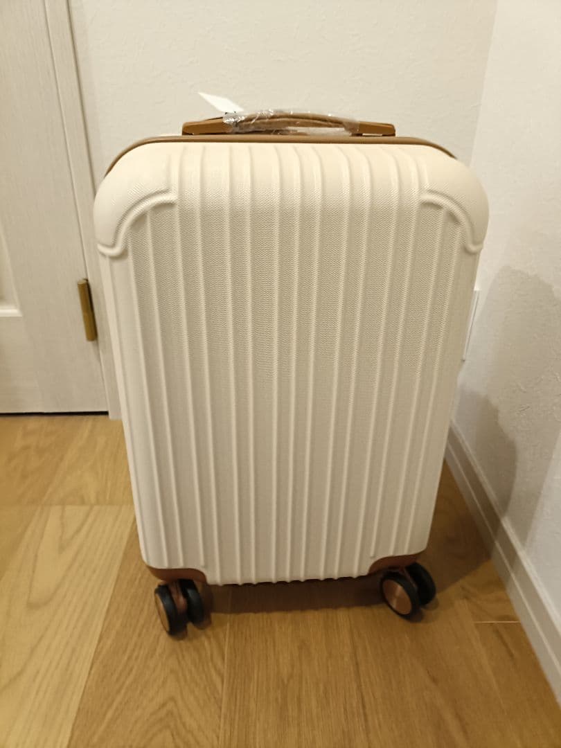 最終価格　tal by yumi キャリーケース　抜き取りなし