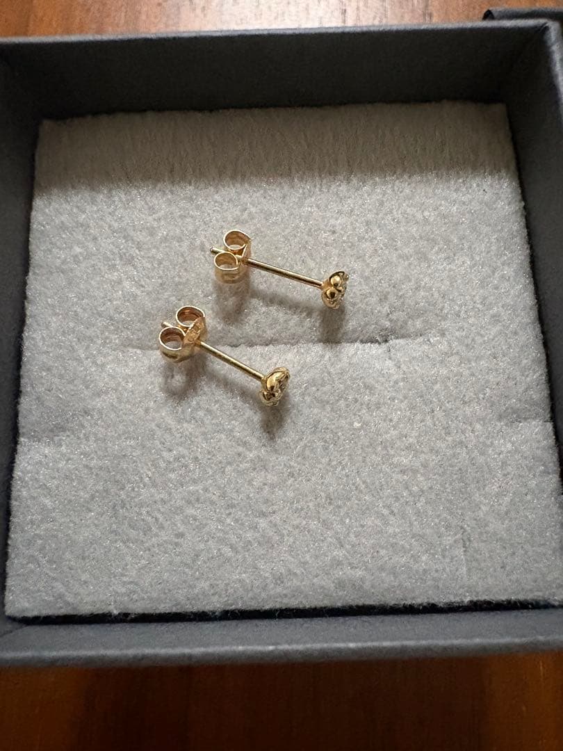 【販売証明書付き】AHKAH ティアスタッドピアス