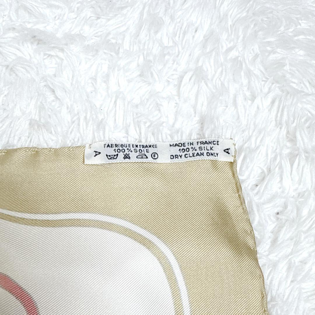 エルメス スカーフ カレ90 Flora Graeca ギリシャの花 シルク