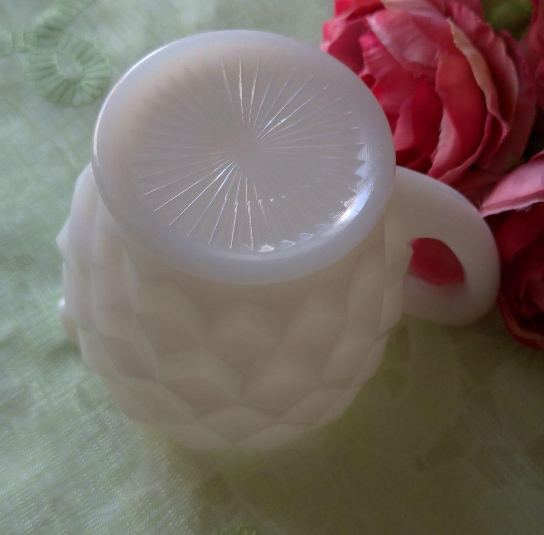 USAヴィンテージ♡ダイヤカットのクリーマー♡ミルクガラス♡未使用♪