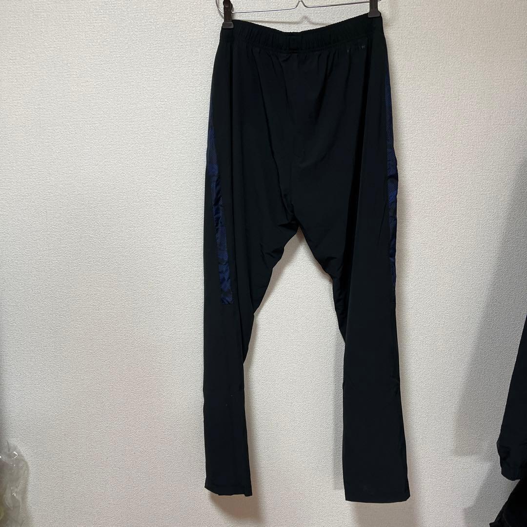 【試着のみ】アンダーアーマーUNDERARMOUR セットアップ　XL