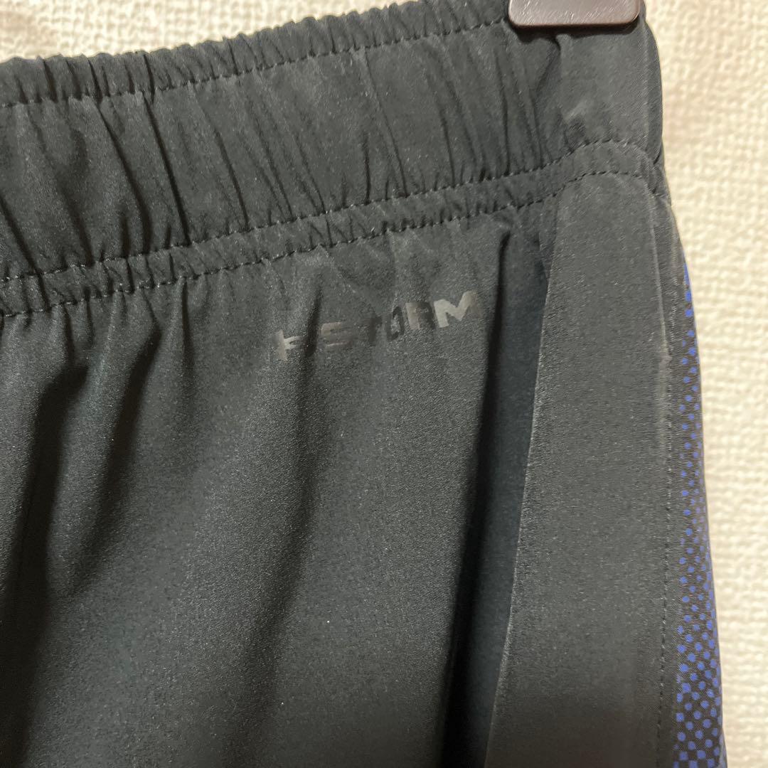 【試着のみ】アンダーアーマーUNDERARMOUR セットアップ　XL