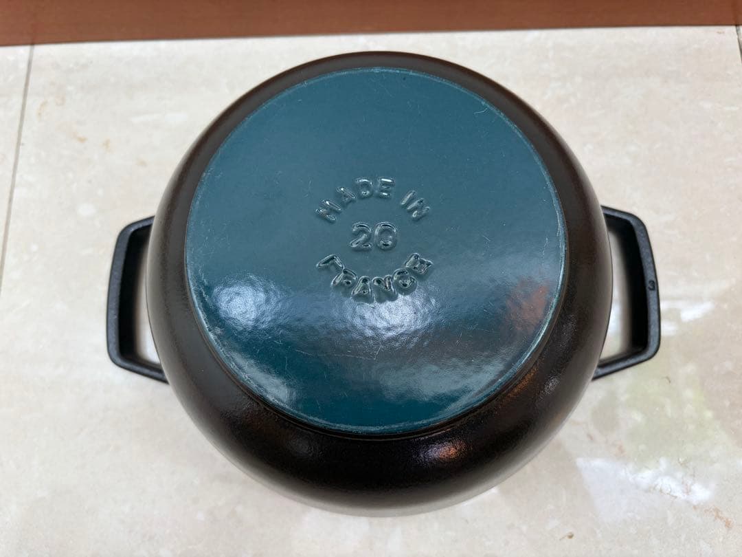 STAUB 鋳鉄製 ブラック ワナベ L 20cm
