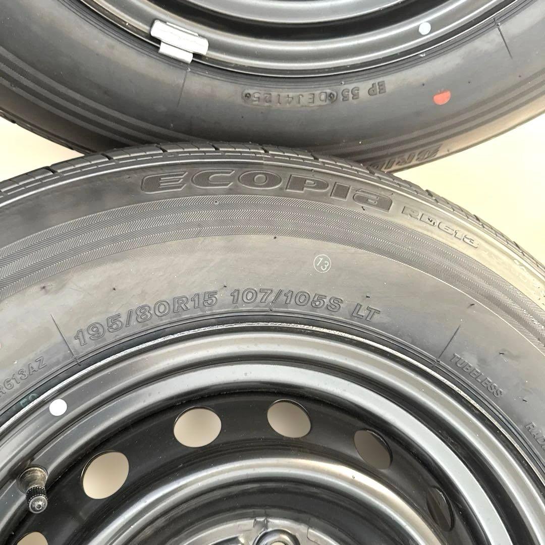 ハイエース　純正タイヤホイール、新品ホイールキャップ①〜④セット　新車外し