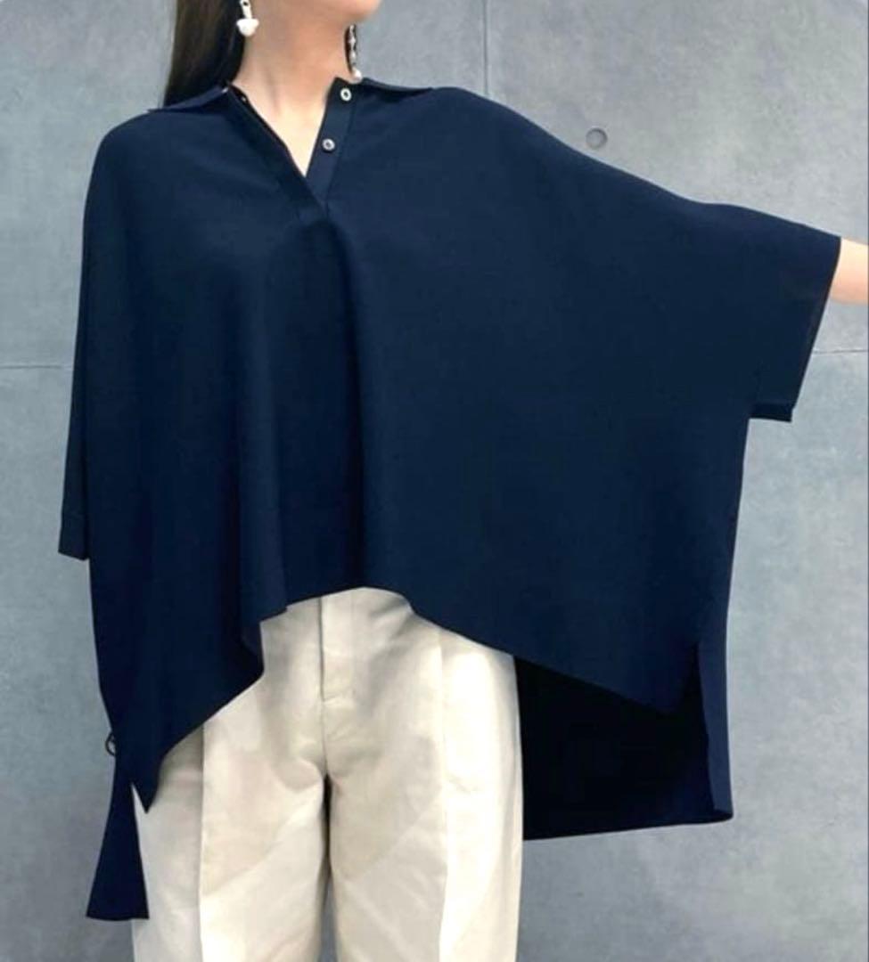 極美品 アドーア ポロニット オーバーサイズニット ダークネイビー ポンチョ