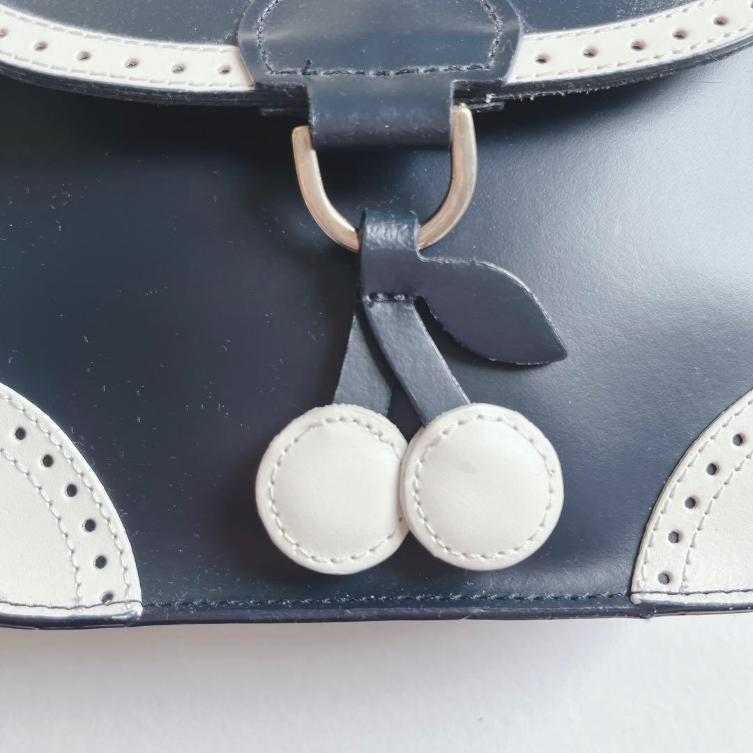 ボンポワン　ショルダーバッグ　ネイビー